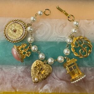 Unsigned House of Borvani Hobco 5-Charm Pearl Bracelet